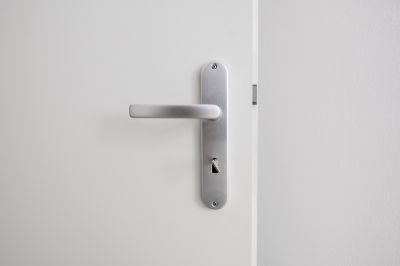 Professional Lever Installation